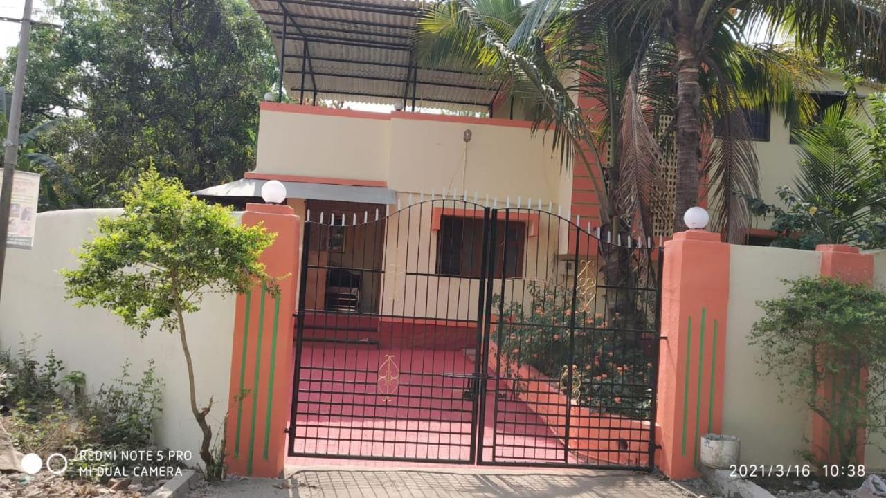 Hemharsh Holiday Home With Pool カルジャット エクステリア 写真