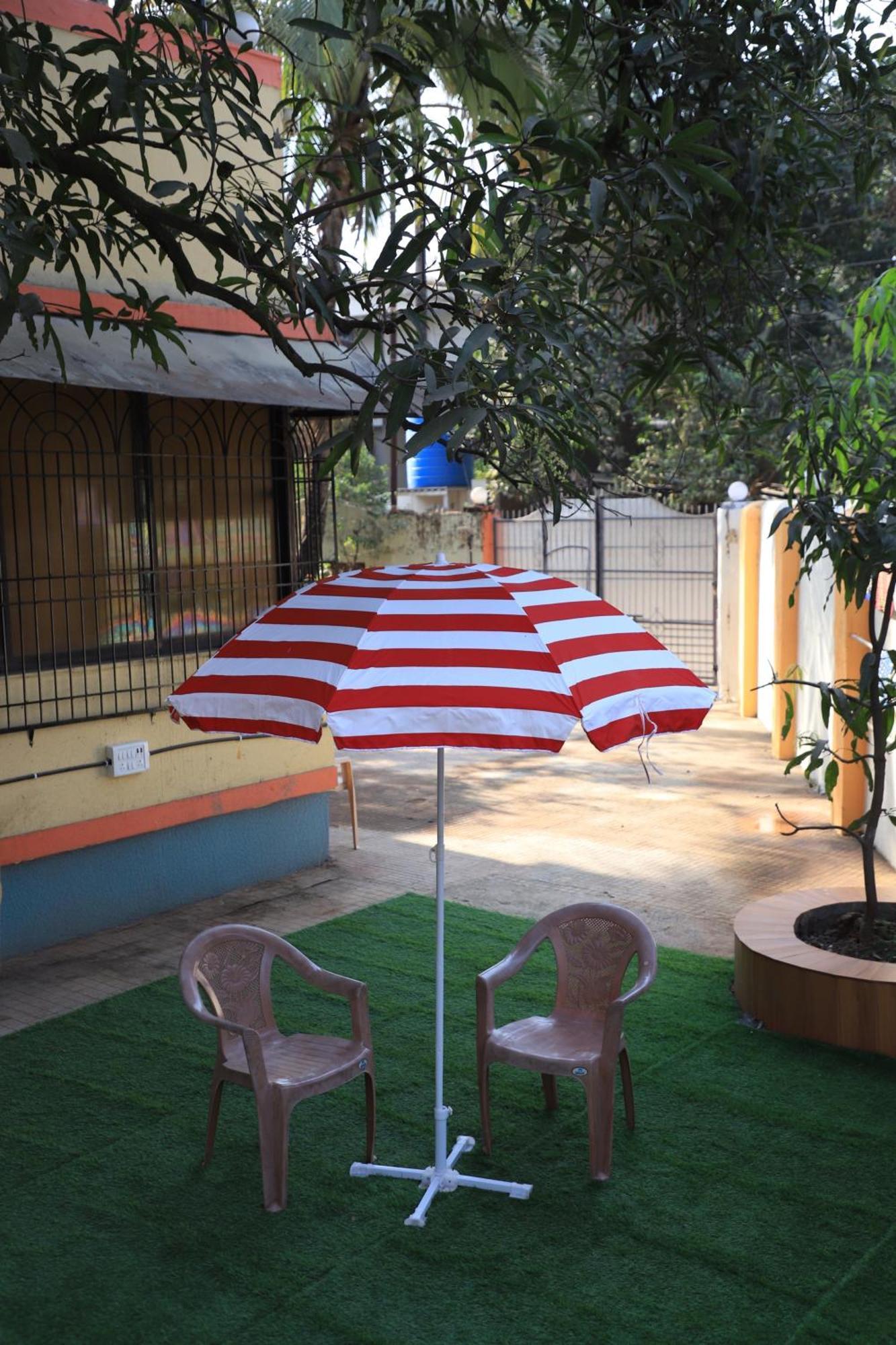 Hemharsh Holiday Home With Pool カルジャット エクステリア 写真
